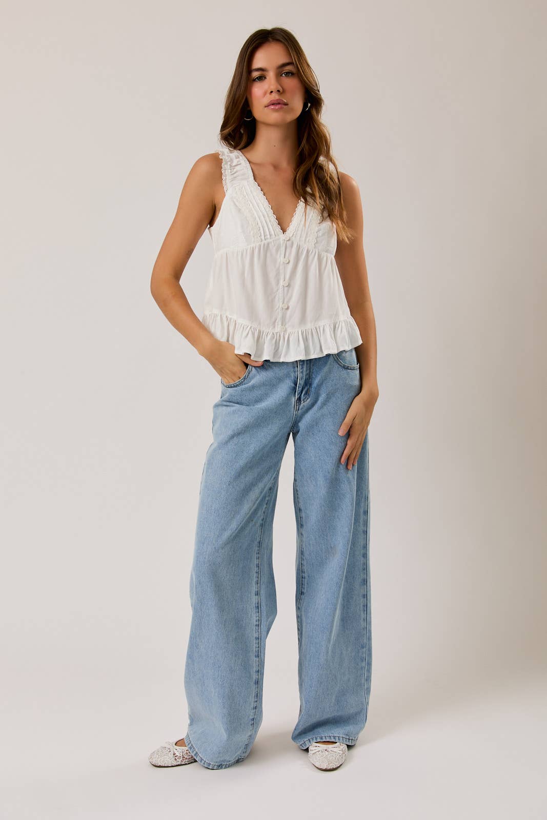 V-NECKLINE TOP WITH LACE TRIM