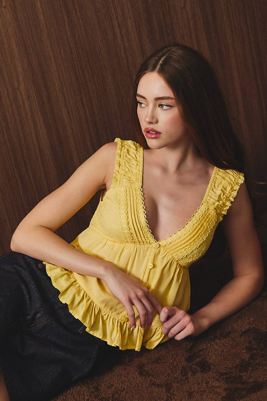 V-NECKLINE TOP WITH LACE TRIM